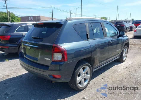 2015 Jeep Compass Latitude z USA, uszkodzony, nr VIN 1C4NJDEB8FD333620